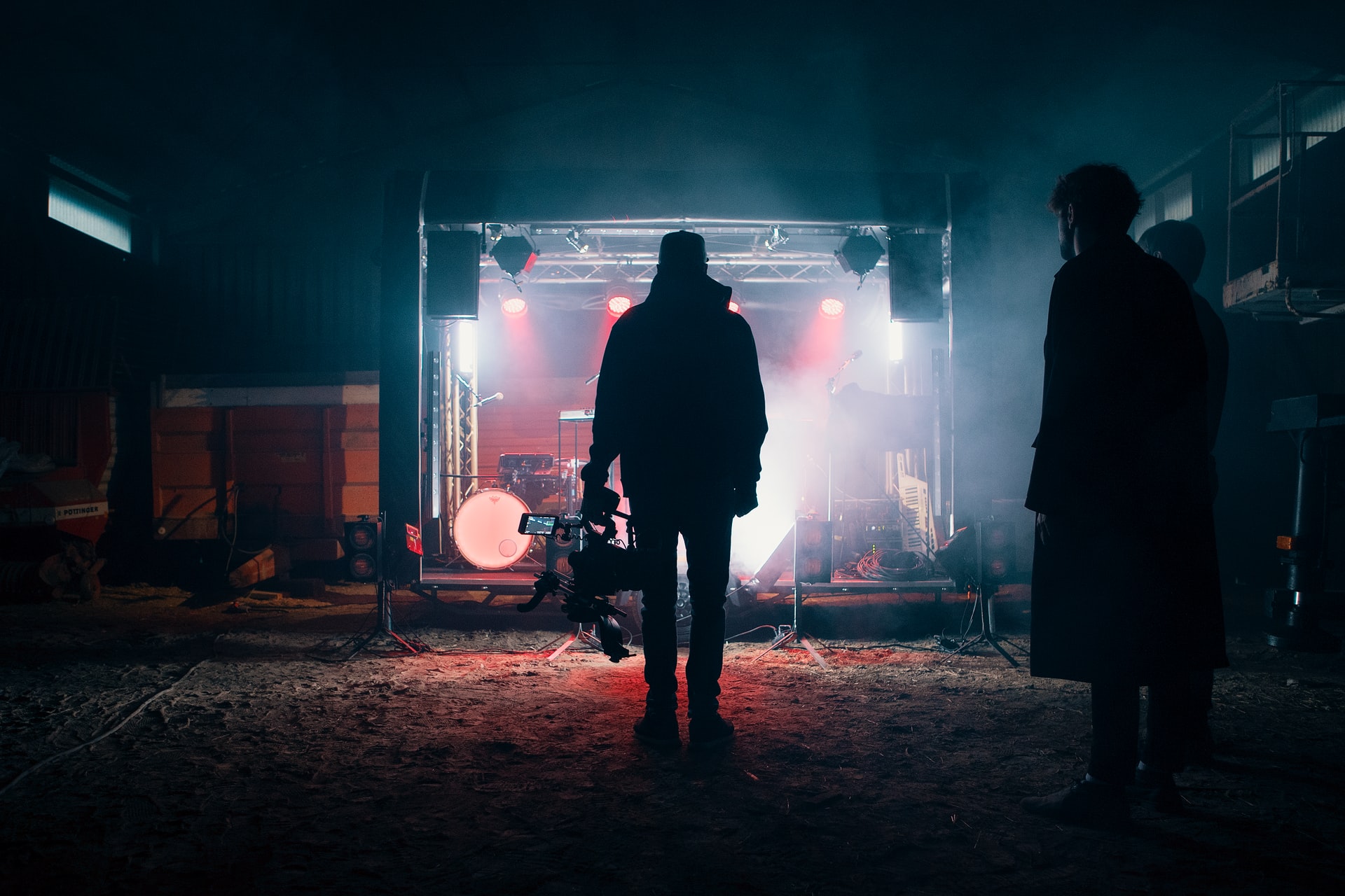 jon-flobrant-hKbNSRzUMhg-unsplash