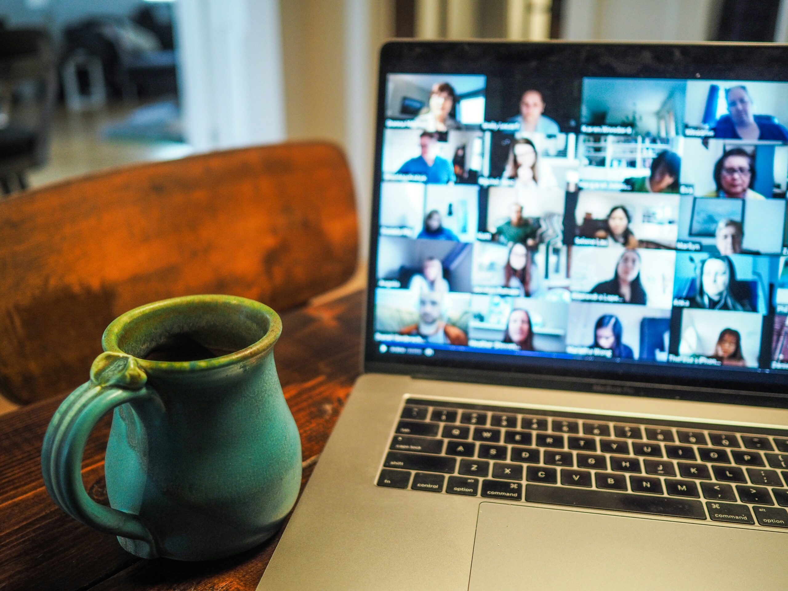 Webdesign Düsseldorf – persönliche Projektbesprechung per Videocall mit festem Ansprechpartner